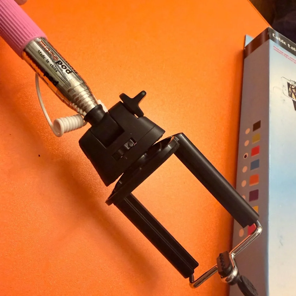 Universal Pink Selfie Stick for Smartphones